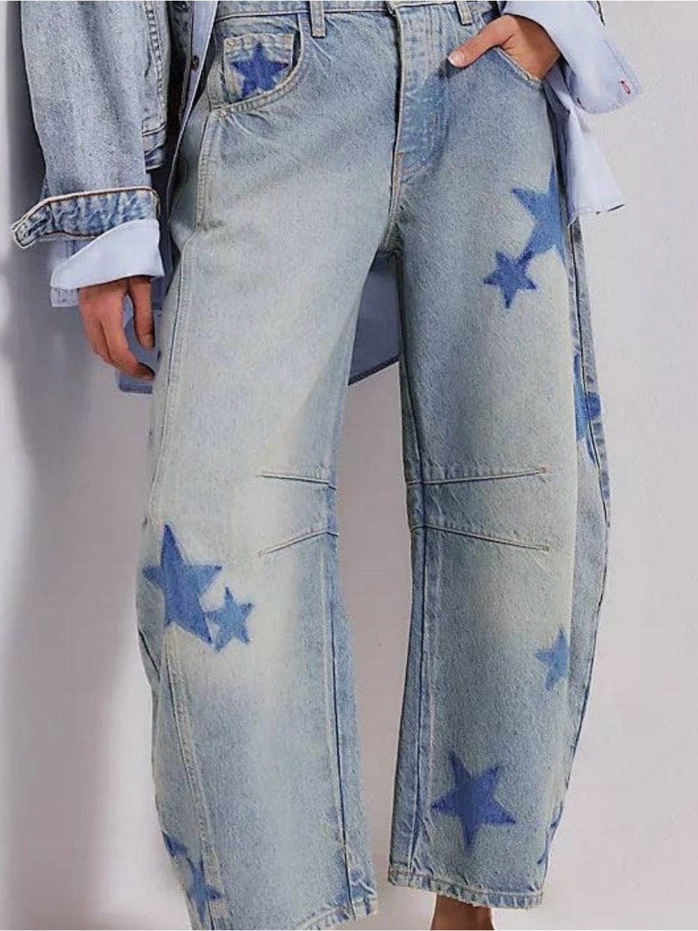Light Blue Star-Print Wide Leg Jeans - Women's
